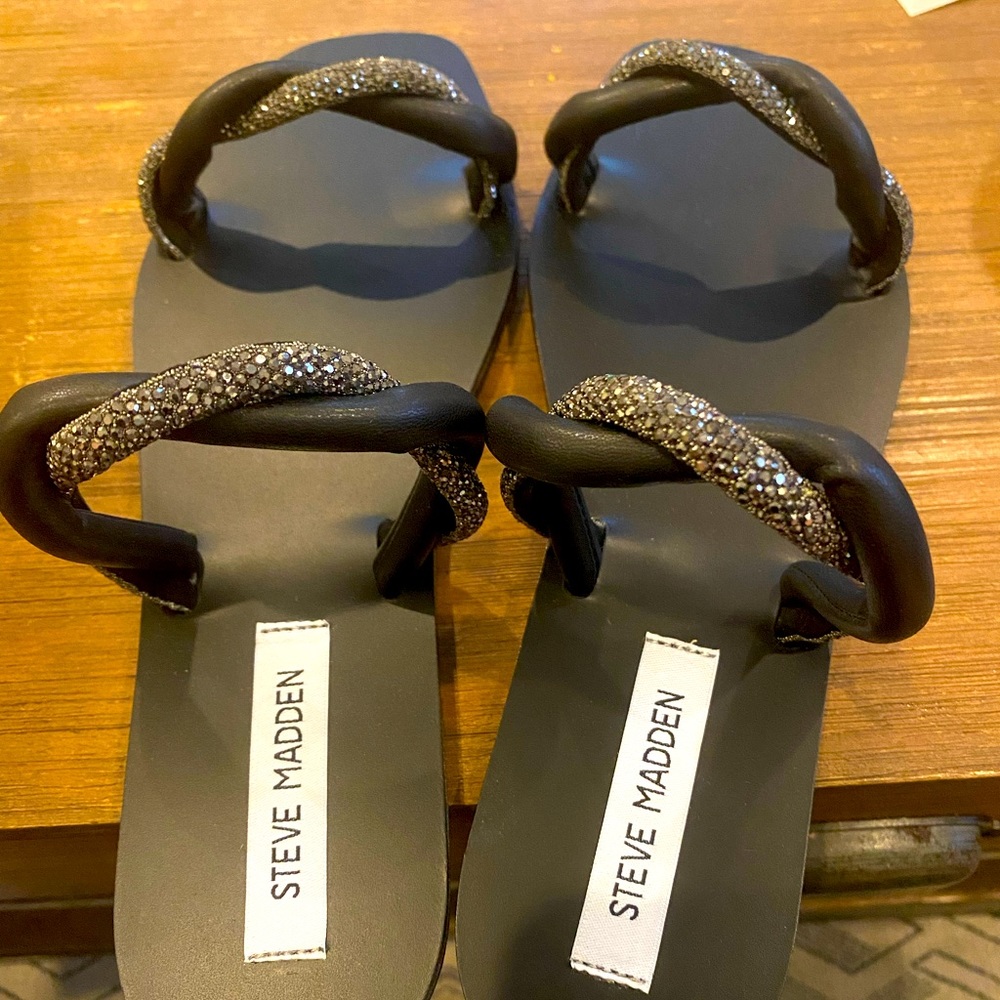 Brand new Steve Madden sandals size 11